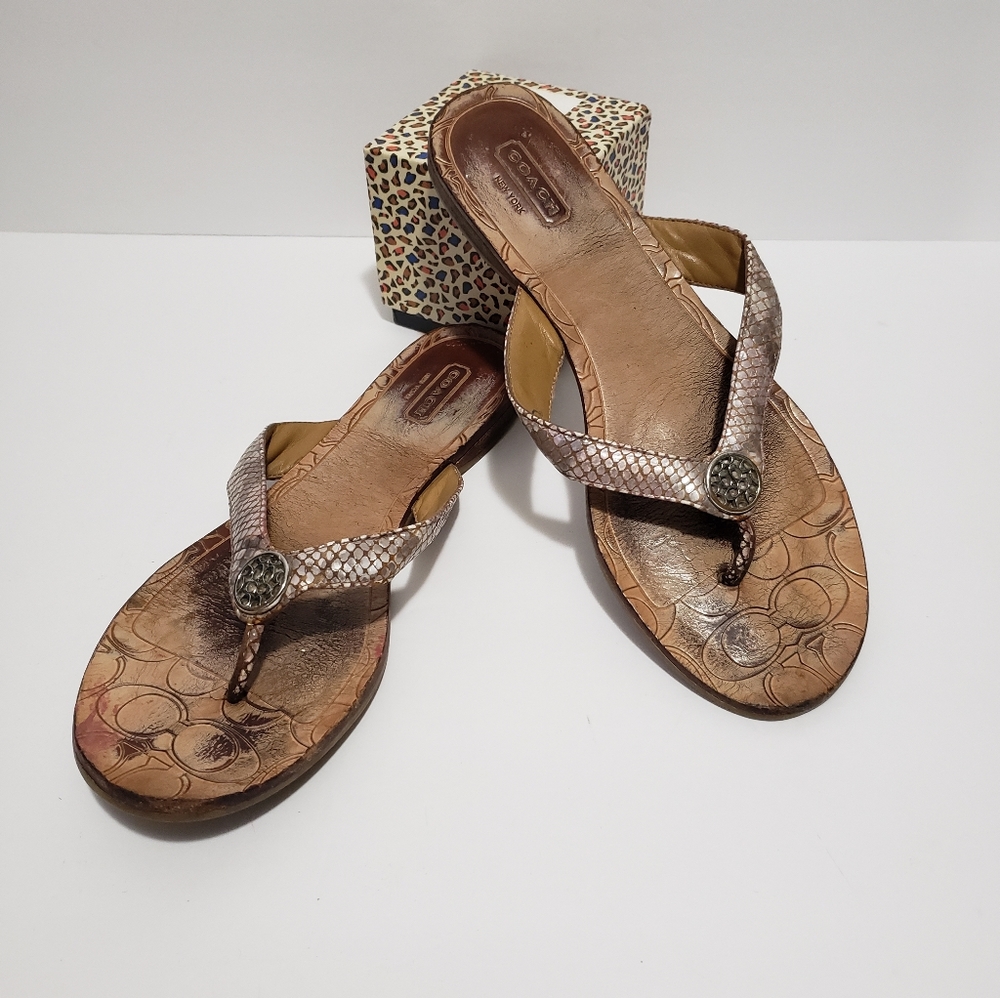 Coach "Sara" Thong sandals (7.5)